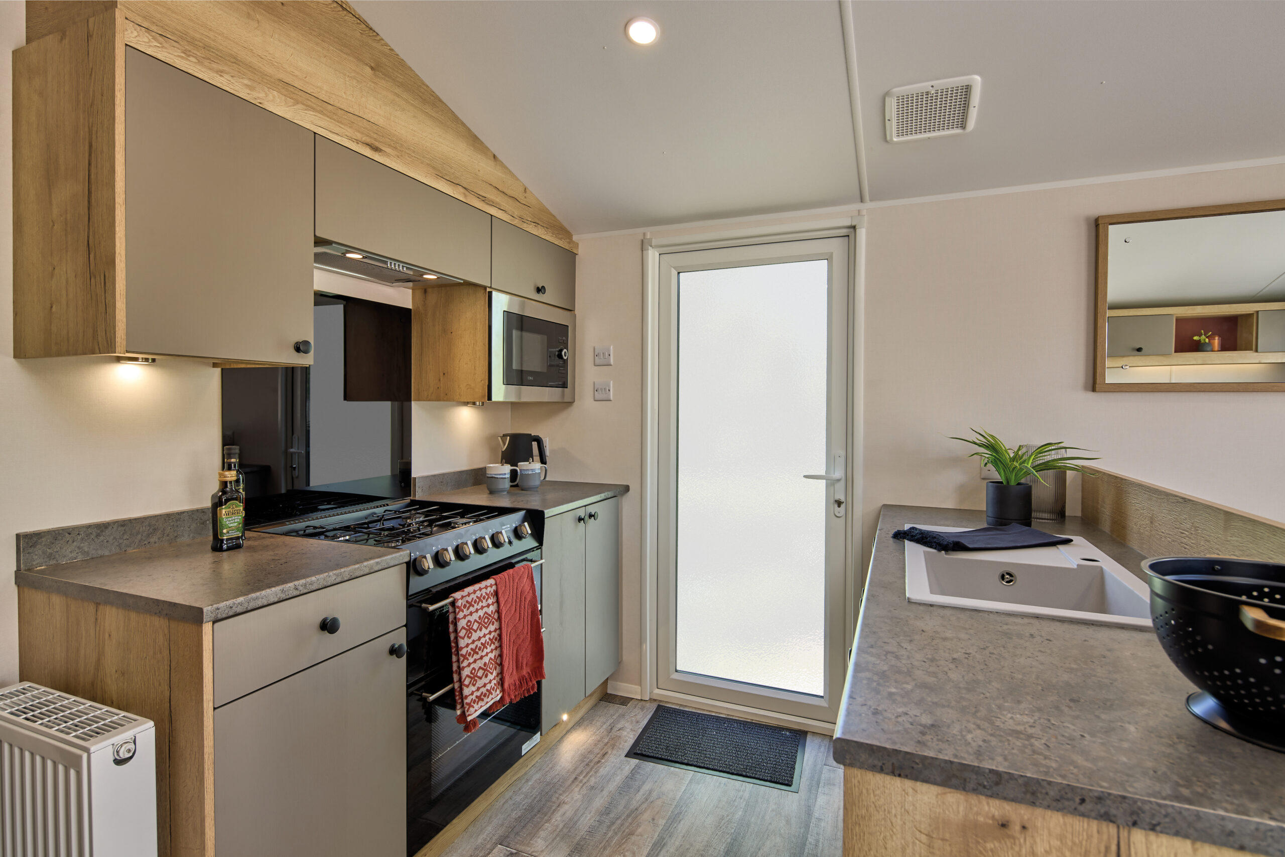 2025/02/willerby-emencace.jpg